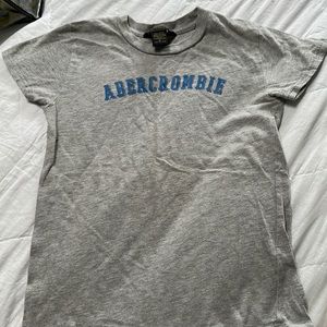 Abercrombie t shirt